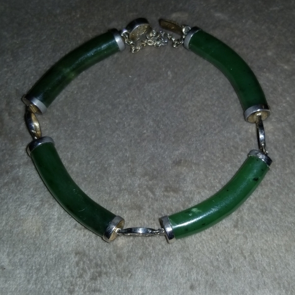3 Green Bracelets - Picture 4 of 5